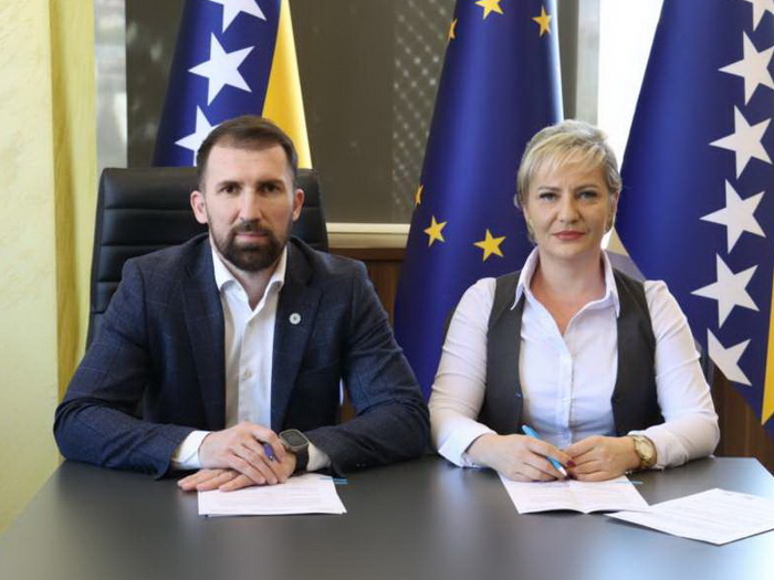 1,5 miliona KM za Hum: Jačanje sistema brige o djeci i mladima u riziku