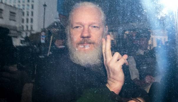 Assange bi mogao zatražiti politički azil u Francuskoj