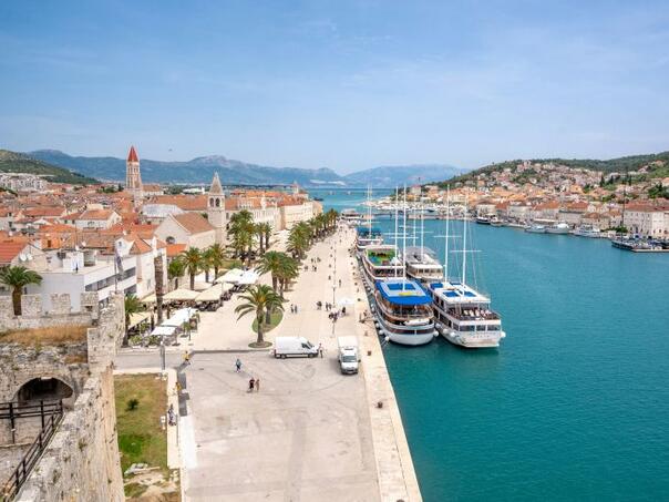 Agent za dobio zadatak: Nađi mi nekretninu od 700 hiljada eura do mora