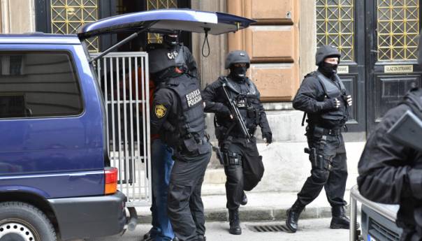 Akcija 'Kontakt': Uhapšena 31 osoba, šest policajaca