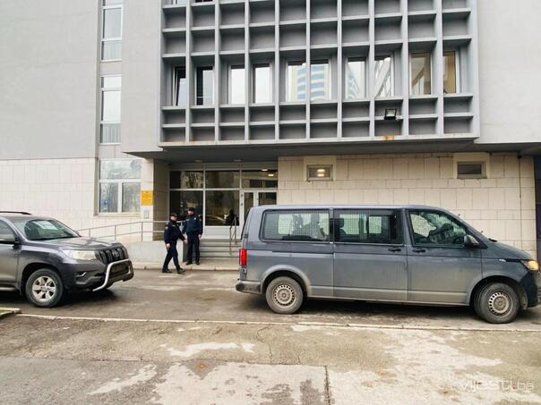 Akcija MUP-a TK u Lukavcu: Uhapšen policajac