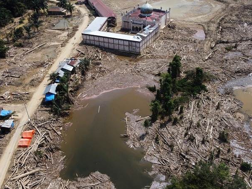 Aktiviralo se veliko klizište: Najmanje sedam poginulih, na desetine nestalih
