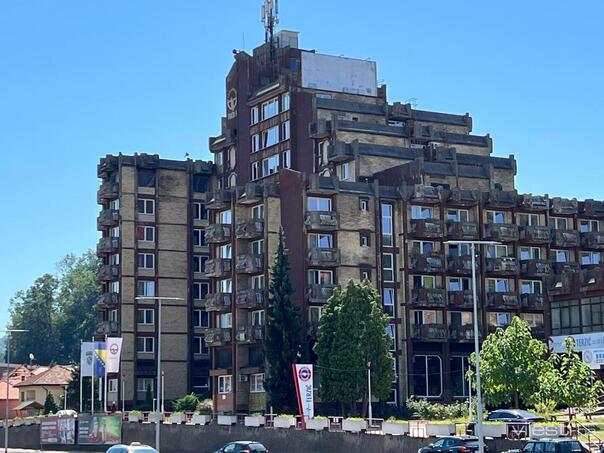 Alarm u tuzlanskom Domu penzionera: 106 korisnika u neizvjesnosti