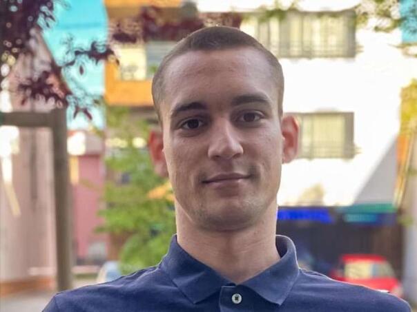 Ambasada SAD čestitala mladiću iz BiH prijem na Vojnu akademiju West Point