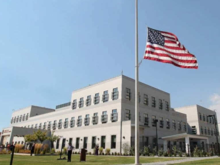 Ambasada: Privatni lobisti u RS ne predstavljaju politiku Amerike