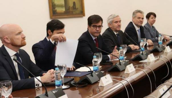 Ambasadori Kvinte i EU kritikovali Komšićev 'non paper'