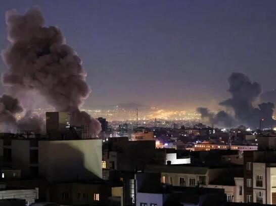 Amerika ponovo napala Iran: Teheran uzvratio udarom na bazu