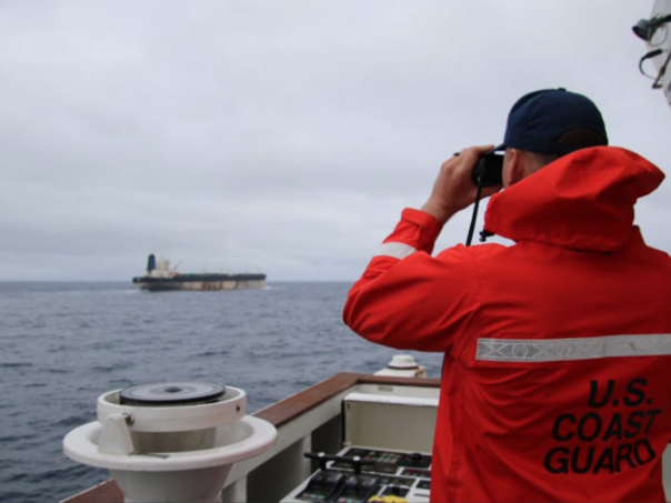 Amerikanci zaplijenili tanker koji prati ruska podmornica