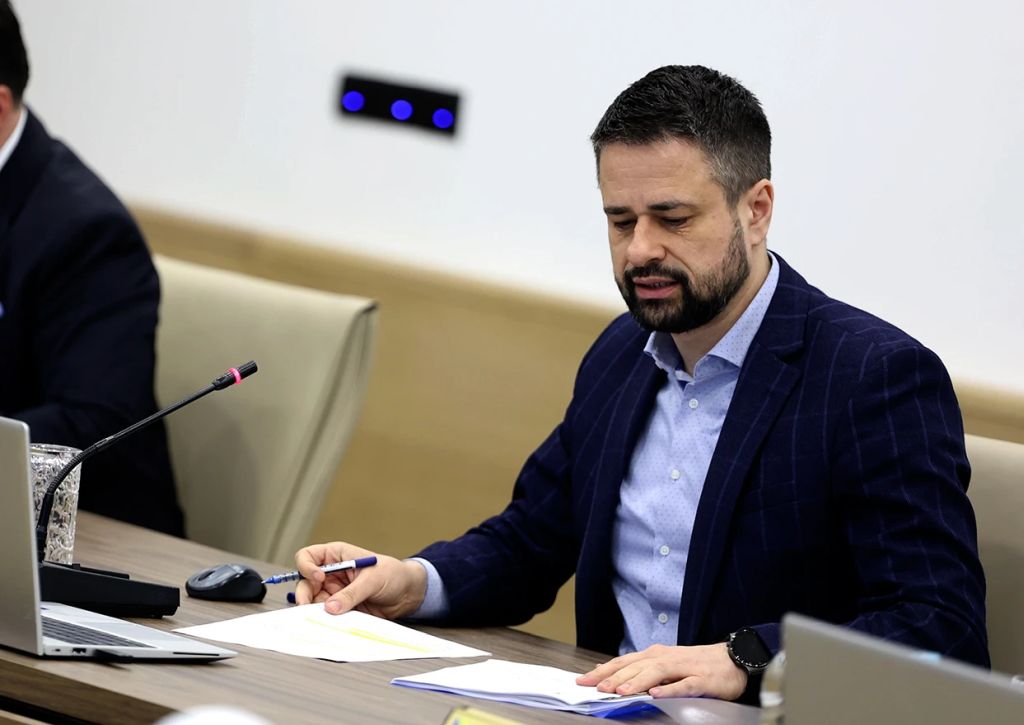 Amidžić i UO UIO nijemo posmatraju Temu javašluk