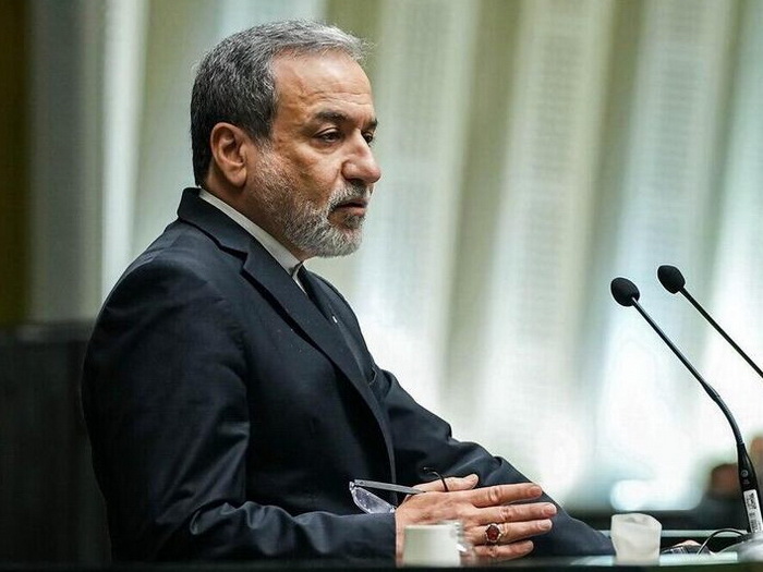 Araghchi: Iran ne planira zatvarati Hormuški moreuz