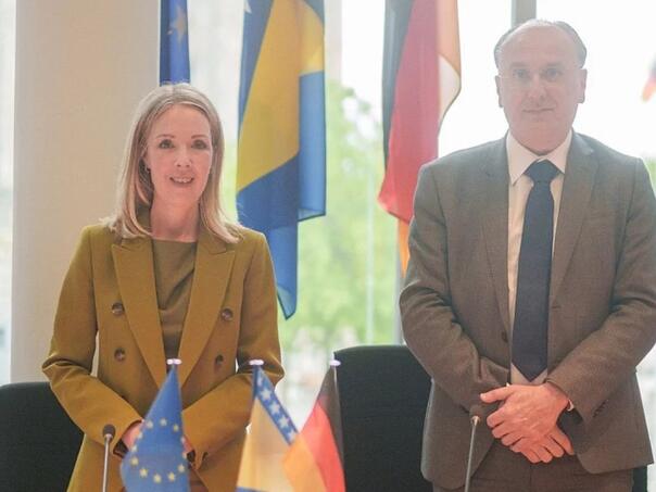 Arnaut u Bundestagu govorio o borbi protiv negiranja genocida