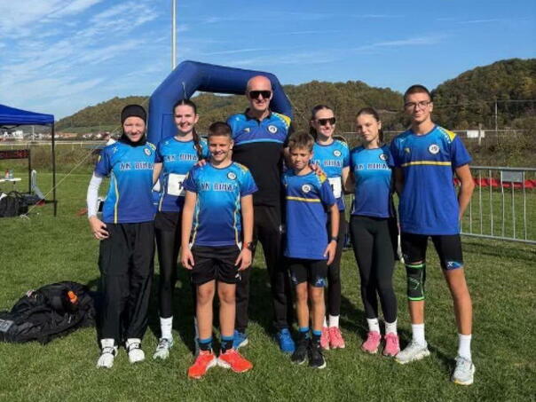 Atletičari Bihaća osvojili pet medalja na prvenstvima BiH i FBiH u krosu