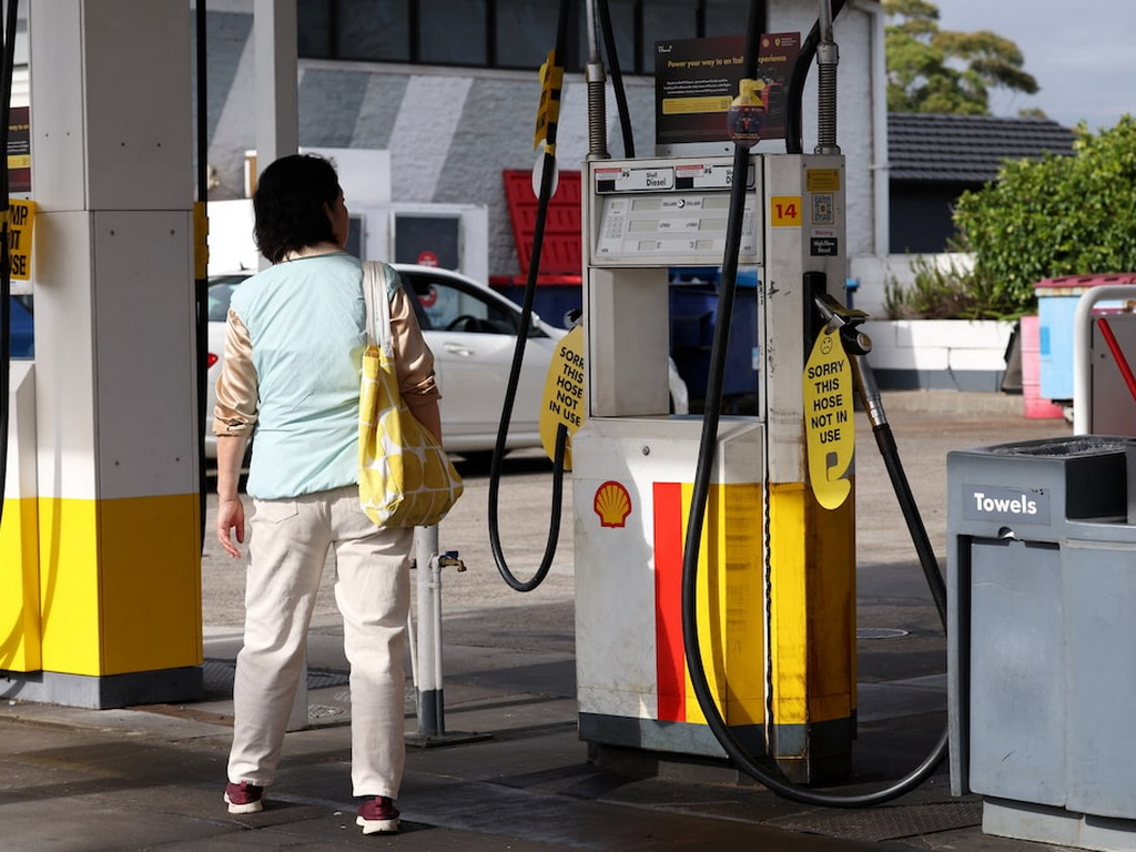 Australija privremeno smanjuje porez na gorivo zbog rasta troškova