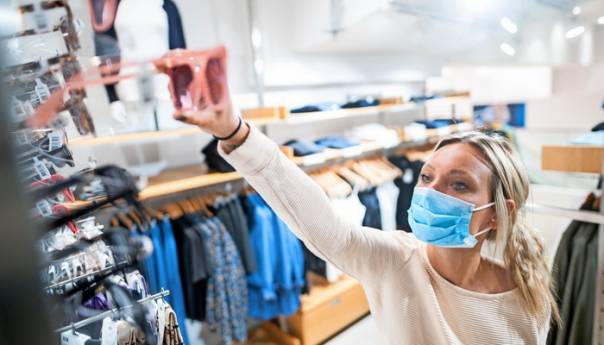 Austrijska regija ponovo uvodi obavezno nošenje maski u trgovinama