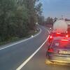 Autobus sletio s ceste kod Tuzle, više osoba povrijeđeno
