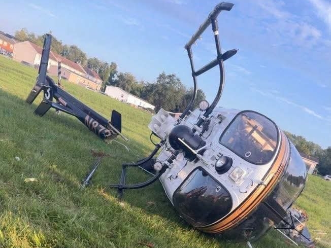 Avion i policijski helikopter se sudarili iznad aerodroma, jedna osoba poginula
