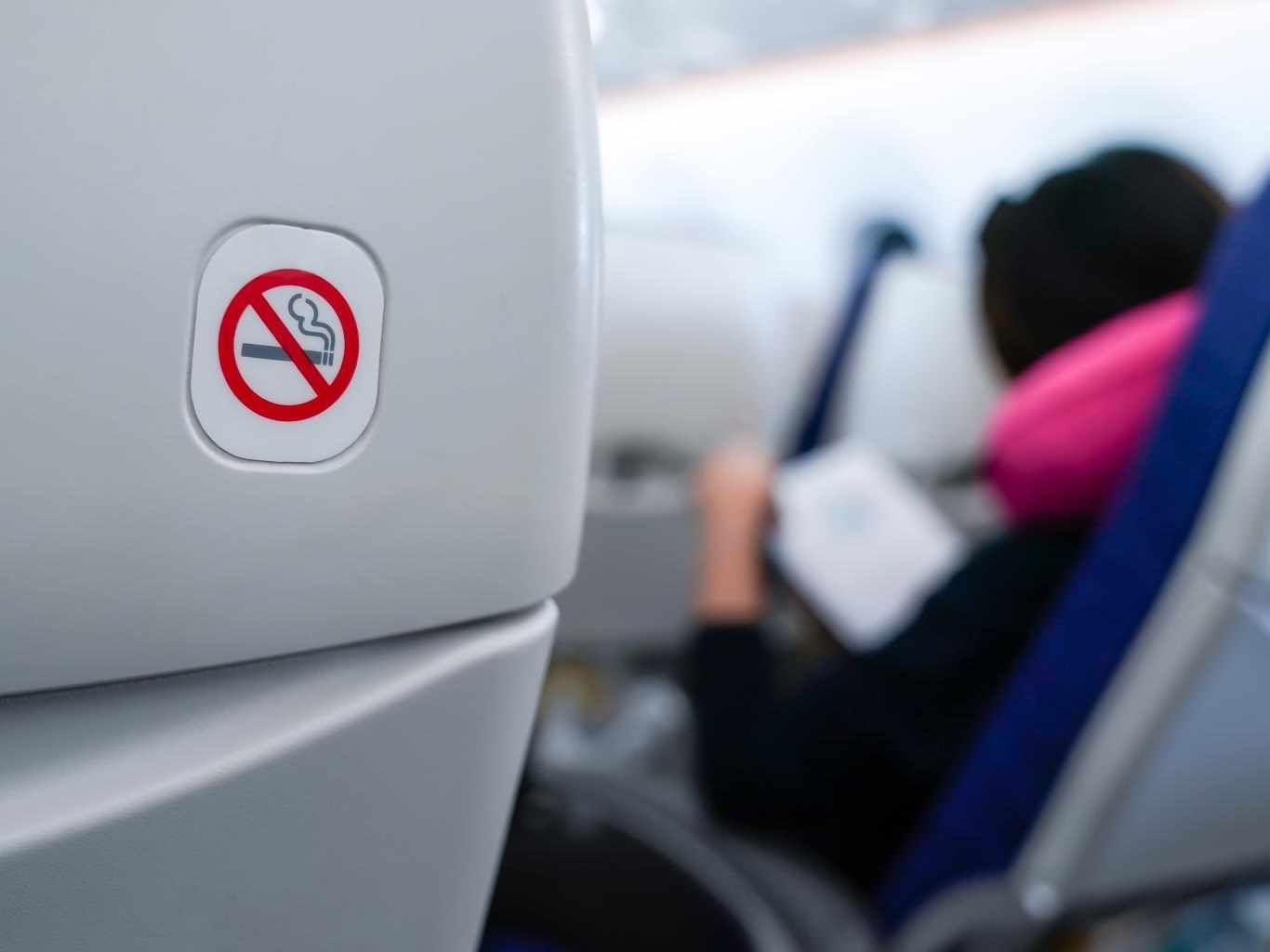 Avion nije smio poletjeti zbog jedne naljepnice