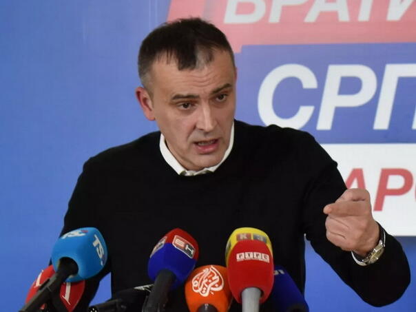 Babalj: Branko, izađi pred Palatu i pozovi narod...