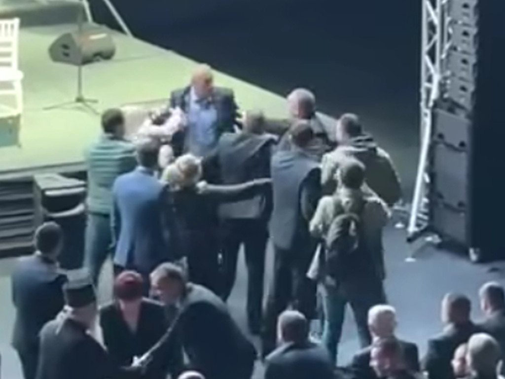 Babalj sjeo na tuđe mjesto, pa se potukao uoči početka Akademije