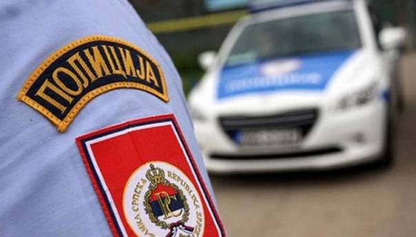 Bačene bombe na porodičnu kuću