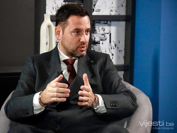 Badnjević: Hitno istražiti aferu e-potpis, ugroženi podaci građana BiH!