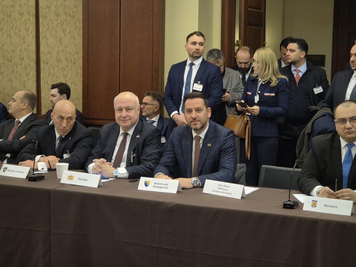 Badnjević na Capitol Hillu: Sigurnost BiH pred Kongresom i Rubiom