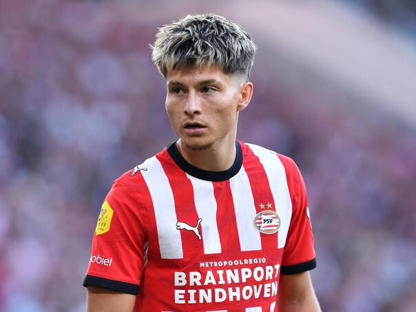 Bajraktarević odlučio gdje nastavlja karijeru, napušta PSV