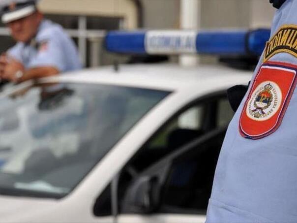 Banja Luka: Učenik fotografijom uznemirio školu, reagovala policija