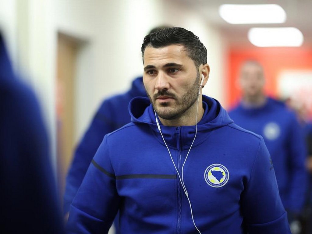 Barbarez odabrao početni sastav za veliki okršaj protiv Velsa