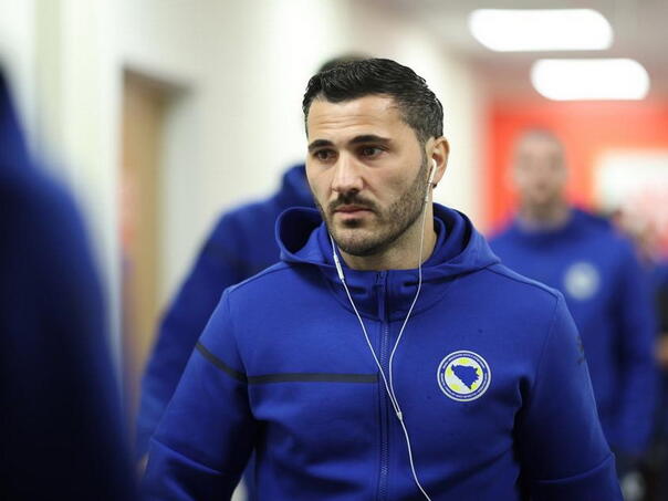 Barbarez odabrao početni sastav za veliki okršaj protiv Velsa