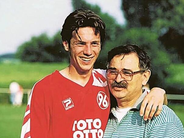 Barbarez u autobiografiji otkrio kako je napustio Mostar