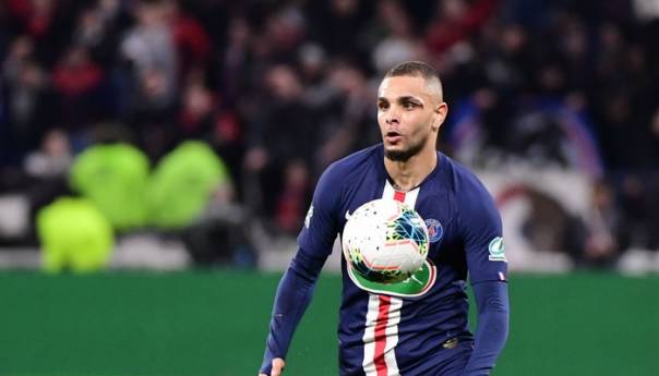 Barcelona, Liverpool, Inter i Arsenal žele Kurzawu