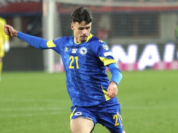 Bayer nagradio Alajbegovića: Dragulj se vraća u Leverkusen na kraju sezone