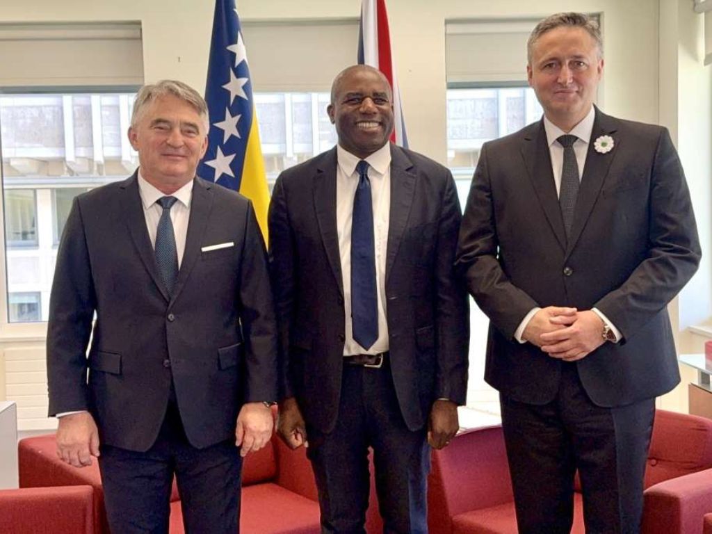 Bećirović i Komšić u Londonu o budućnosti BiH, OHR-u i euroatlantskom putu
