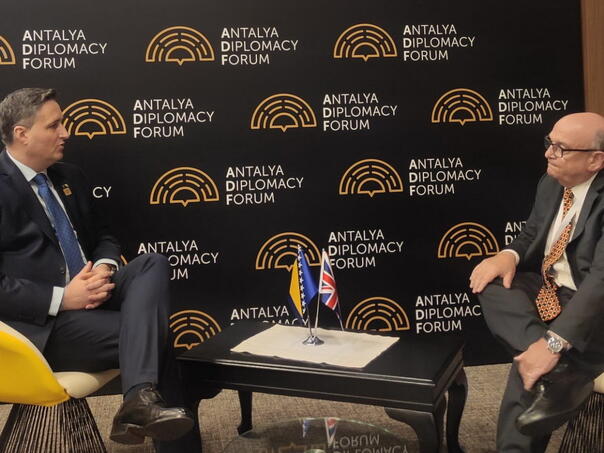 Bećirović i Peach: Ubrzati ekonomske i euroatlantske integracije BiH