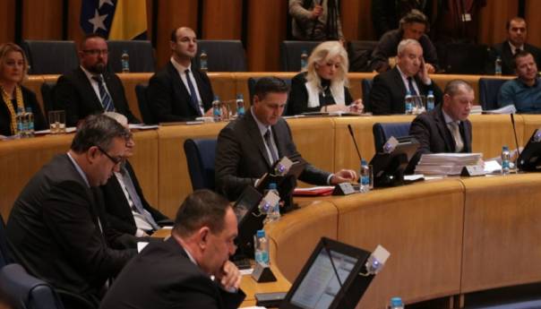 Bećirović: Nužno donijeti zakon o zabrani negiranja genocida