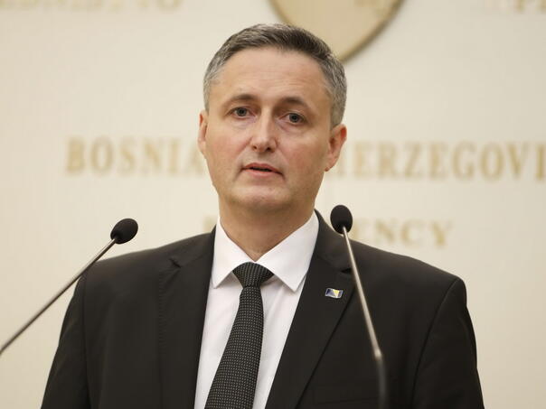 Bećirović: Oružane snage BiH služe svim građanima Bosne i Hercegovine