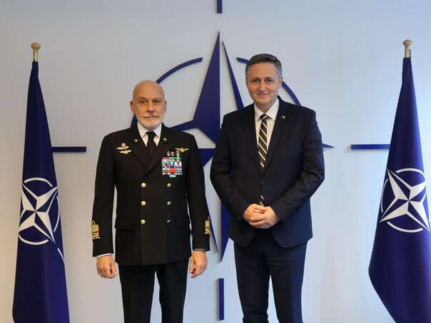 Bećirović sa Dragoneom: BiH želi nastaviti jačati partnerstvo sa NATO-om