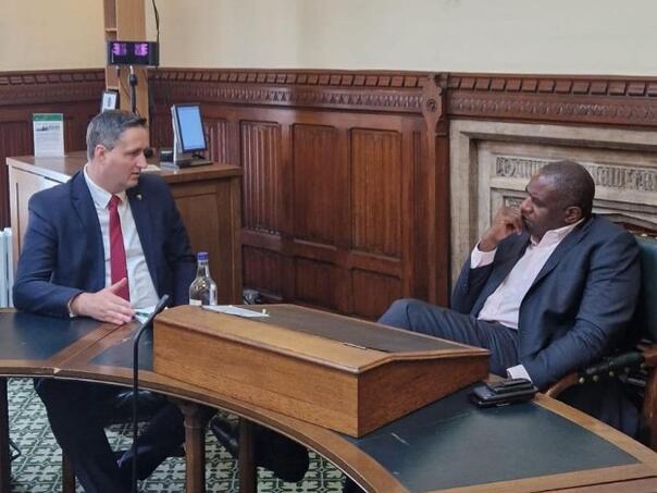 Bećirović upozorio Lammyja: Vlasti RS-a udaraju na mir i međunarodni poredak!