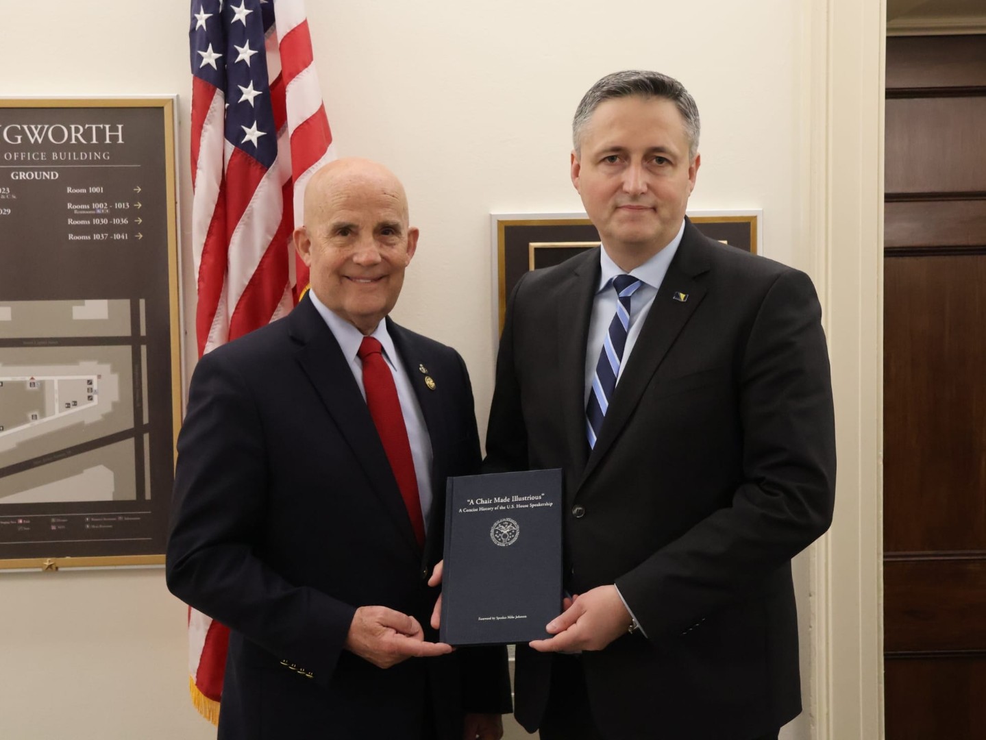 Bećirović upozorio na skandalozne ugovore RS s lobističkim kućama