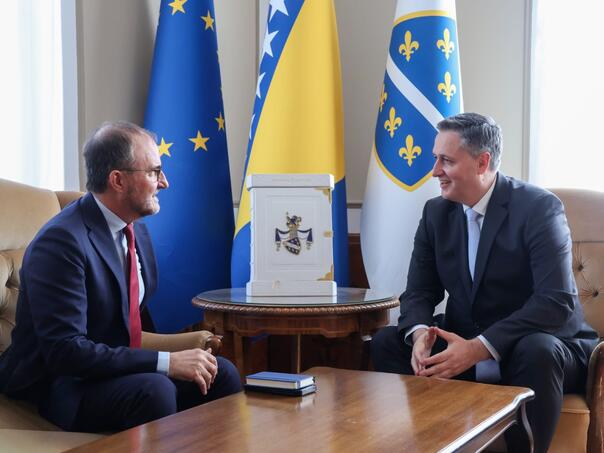 Bećirović upozorio Sorecu: HDZ i SNSD blokiraju EU put BiH