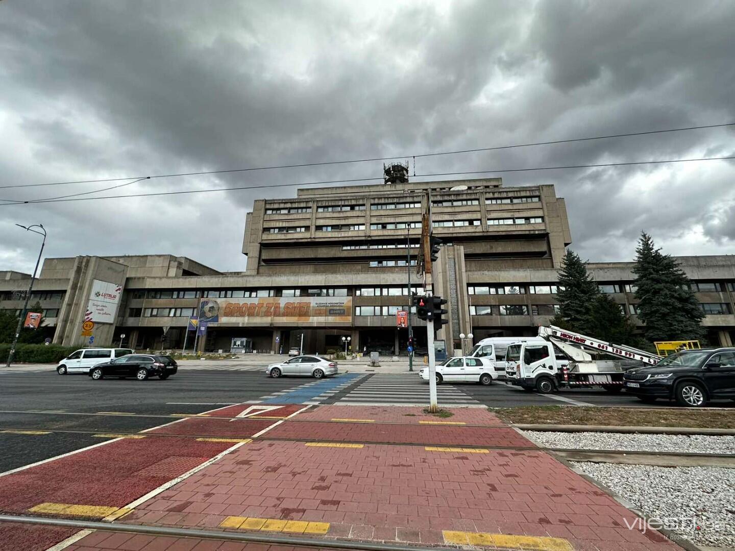 BHRT ponovno pisao Schmidtu: Traže da spasi javni servis