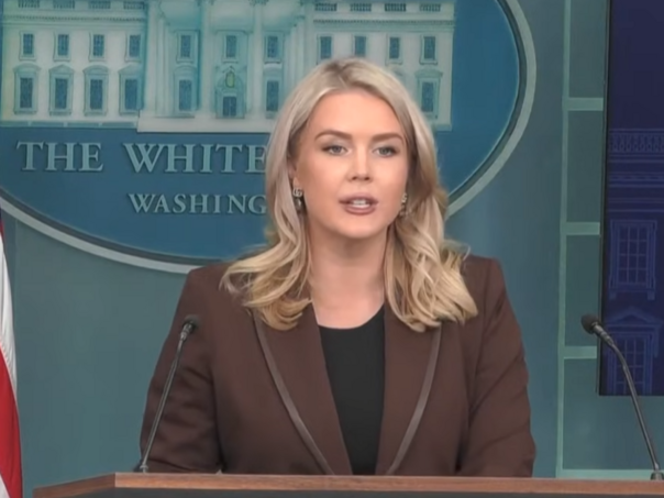 Bijela kuća: Trump je izbacio Epsteina iz svog kluba, jer je bio pedofil i čudak