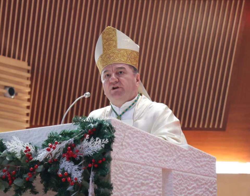 Biskup Palić predvodio božićnu misu u mostarskoj katedrali