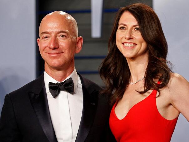 Bivša žena Jeffa Bezosa donirala rekordnih 7,1 milijardi dolara