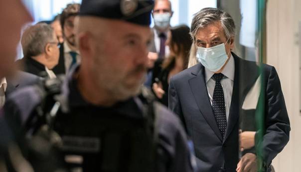 Bivši francuski premijer osuđen zbog pronevjere javnog novca