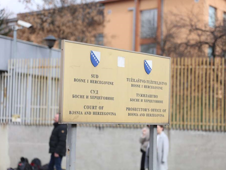 Rođo oštetio državu: Bivši vozač MVP-a varao na računima