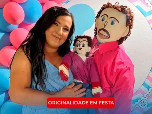 Bizarnost bez granica: Žena se udala za plišanog lutka i objavila da s njim čeka kćerku