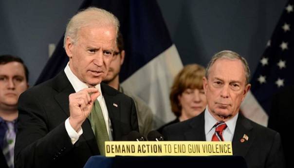 Bloomberg daje 100 miliona dolara za kampanju Bidena