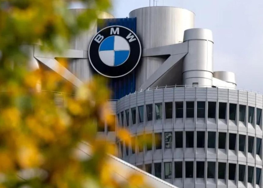 BMW povlači preko 360 hiljada vozila širom svijeta